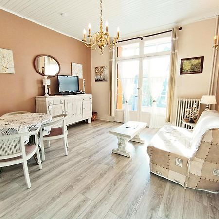 Le Petit Paradis, T3, Wifi, Parking, Veranda Bagneres-de-Luchon Экстерьер фото